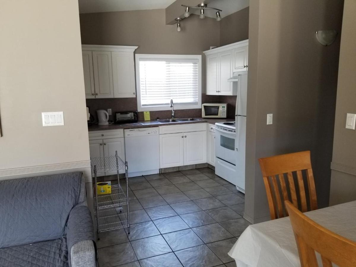 Osoyoos Lakeview Inn & Suites Ngoại thất bức ảnh