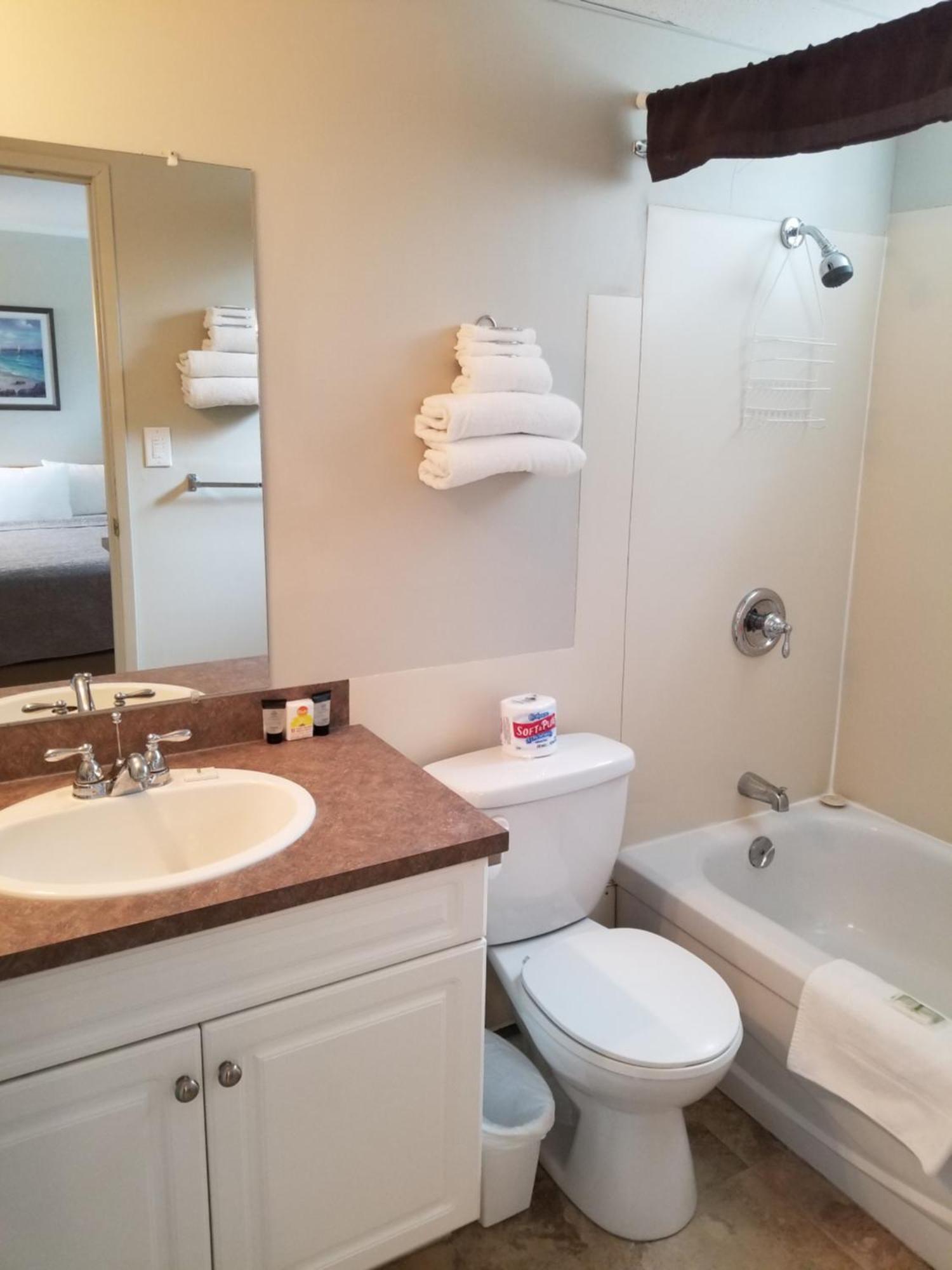 Osoyoos Lakeview Inn & Suites Phòng bức ảnh