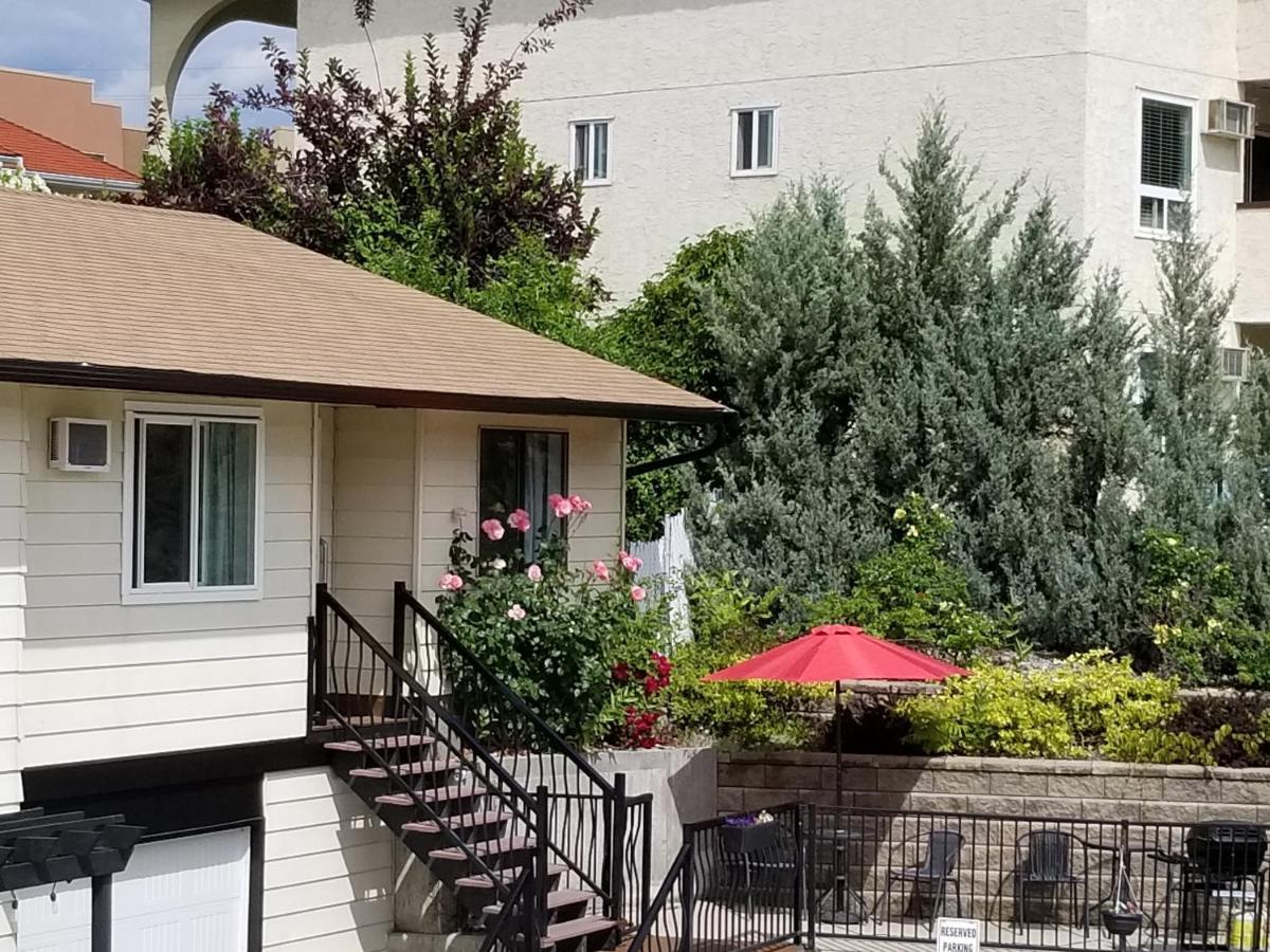 Osoyoos Lakeview Inn & Suites Ngoại thất bức ảnh