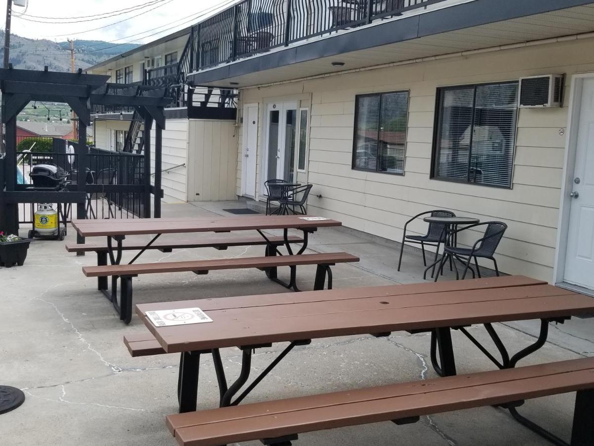 Osoyoos Lakeview Inn & Suites Ngoại thất bức ảnh